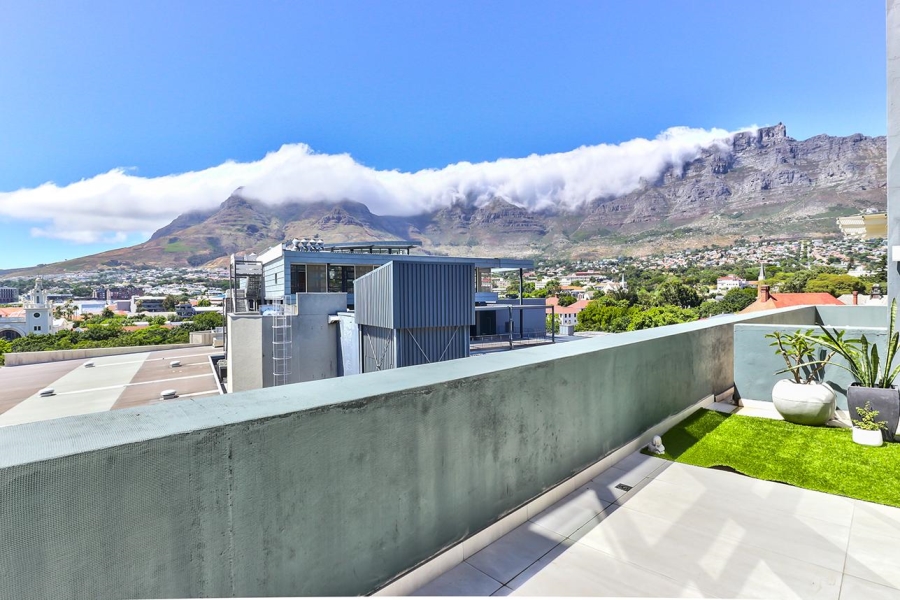 2 Bedroom Property for Sale in Cape Town City Centre Western Cape
